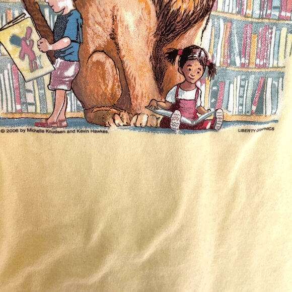 Liberty Graphics Library Lion T Shirt XL Yellow Children's Books Librarian Top - Picture 3 of 6